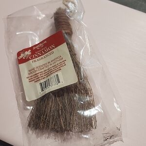 Cinnamon Fragranced Broom Scented Spice decoration hanging NEW